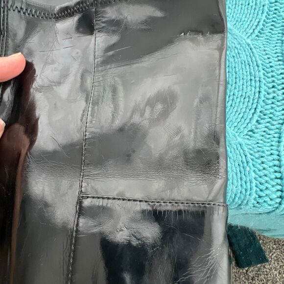 Guess Patent Leather Raniele Over-the-Knee Boots Black Size 5.5 NWOT - Picture 11 of 12